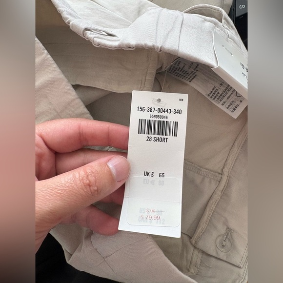 Abercrombie & Fitch Sloane Low Rise Tailored Twill Pant - Picture 5 of 5